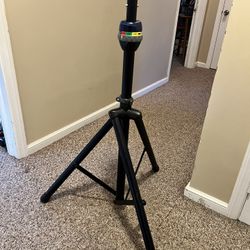 Ultimate Support TS-90B TeleLock Speaker Stand Pair with Bag