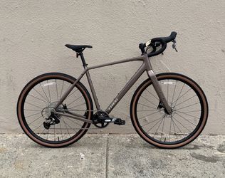 Brand new Trek Checkpoint ALR 5 gravel bike