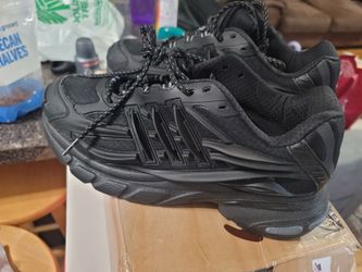 Adidas Jellyfish Triple Black Size 14 PLEASE READ DESCRIPTION!