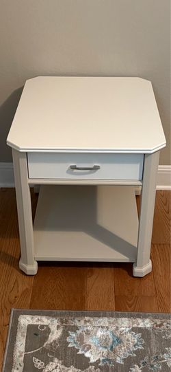 End table