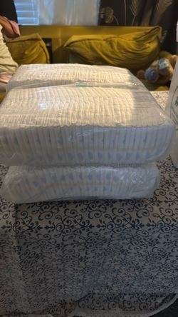 Pampers diapers size 1