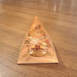 Unusual Pyramid Paperweight With Odd Items Inside It 3"Square Bottom 3.5"Tall In Good Condition 