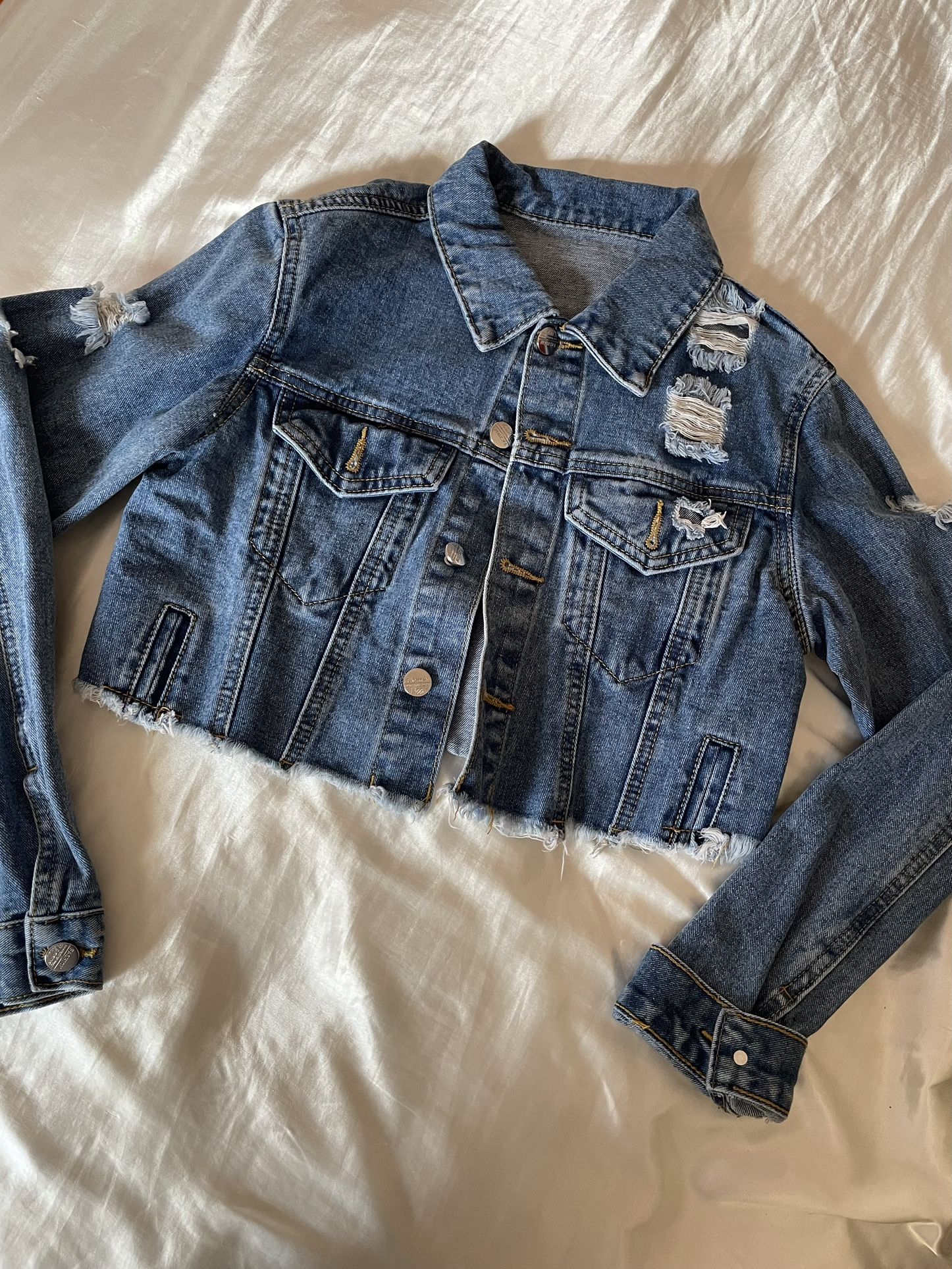 Size Small Women’s Jean Jacket 
