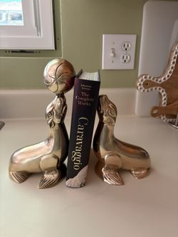 Two Vintage balancing ball solid brass Seal Figurines - Mid Century Modern - use for door stopper or decor. Boho Decor. the price for both  Length 9” 