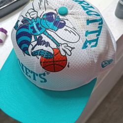 New Era Charlotte Hornet 1993 vintage big logo snapback hat