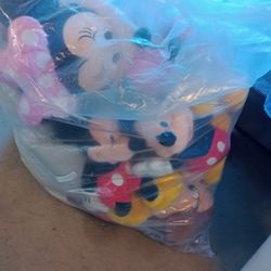 $85 Big Bag Full Of Disney Character Stuffed Animals Firm On Price Good Condition