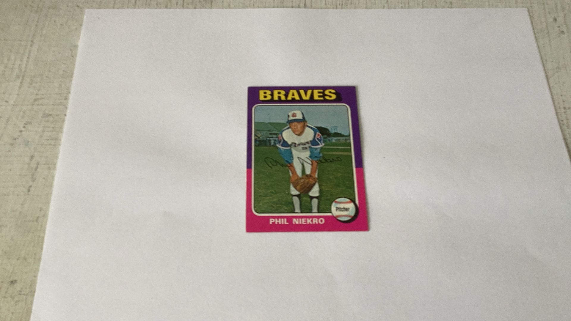1975 Topps Phil Niekro Card#130