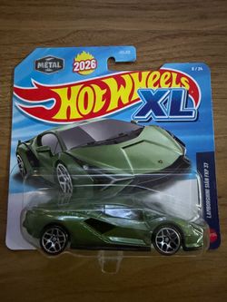 Hot Wheels XL 1:43 Lamborghini Sián FKP 37 Brand New