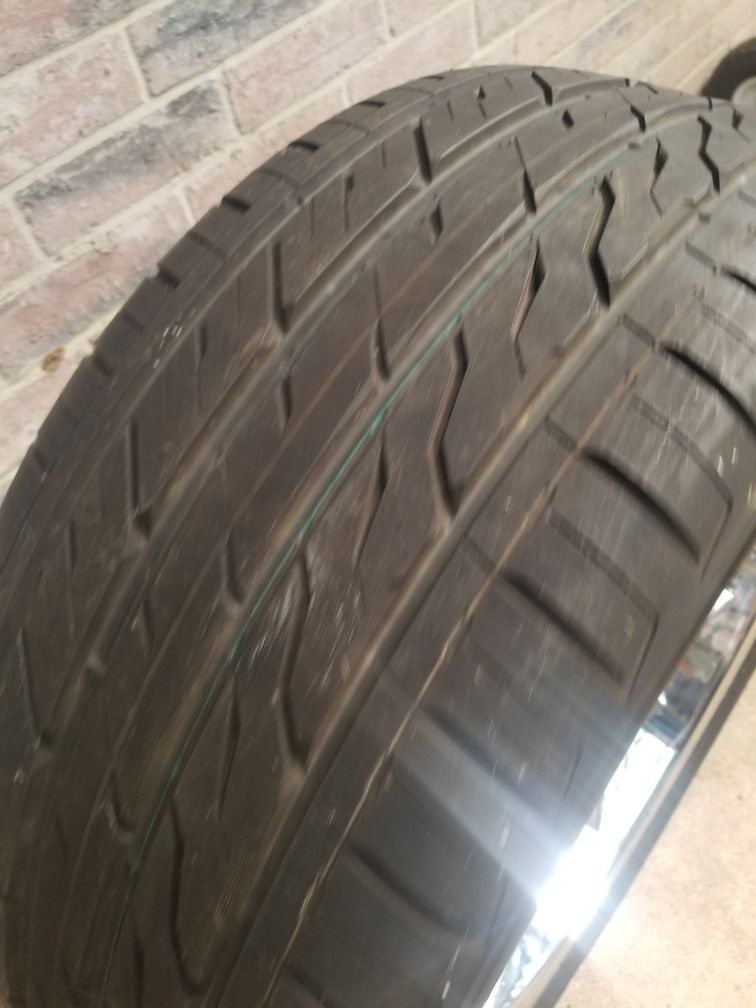 TIRES AND CHROME WHEELS 22" for Sale in Irving, TX OfferUp
