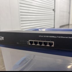 Tripp Lite NG5POE Network Switch. 