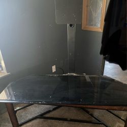 Three Tear Glass Tv Stand Good Shape Has All The Glass And Mount If You Wanted To Mount Your Tv On I Just Sat Mine On It