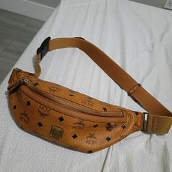 MCM FANNY PACK