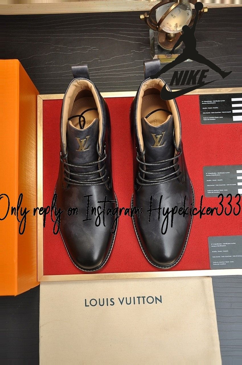 Louis Vuitton leather LV LV dress shoes shoes streetwear for Sale in  Chicago, IL - OfferUp