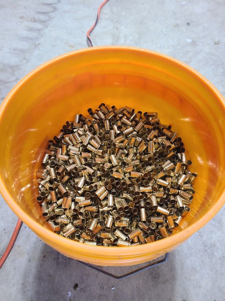 5 Gallon, About 8,000, Clean 9mm Brass Cases