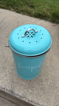 Teal Metal Compost Bin with Lid