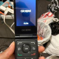 Alcatel Go Flip phone 