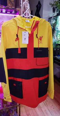 Mens Exclusive Nike Jacket Large