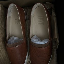 NIB -Frye Melanie Women's Leather Slip Ons Cognac Size 7.5