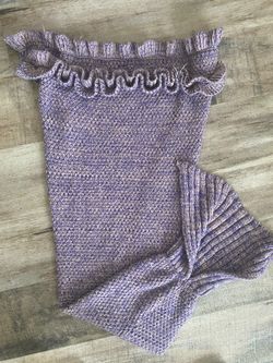 Mermaid tail girls blanket $5