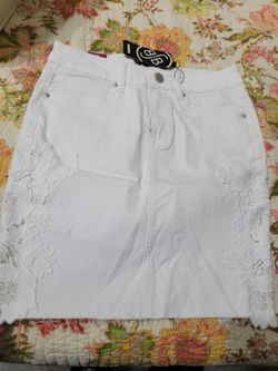 Boom Boom Jeans Skirt White Denim Floral Appliqué M