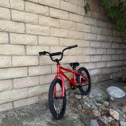 Fuji Rookie Bmx Bike  (Like New)