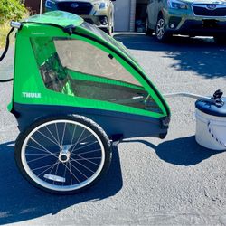 Thule Cadence 2-seat bike trailer green
