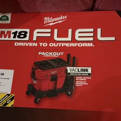 Milwaukee M18 Fuel Shop Vac