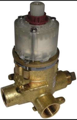 American Standard R116SS Pressure Balanced Rough Valve Body with Integral Diverter and Female Thread IPS