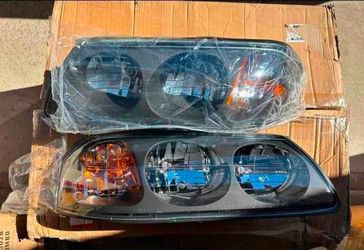 00-05 Chevy Impala Headlights Faros Calaveras Micas Luces Lamps