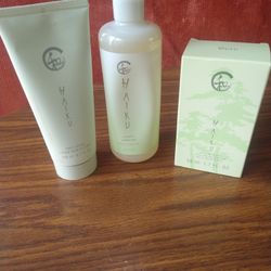 Avon Haiku Perfume Body Wash And Lotion Set 