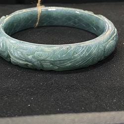 JADE STONE BANGLE