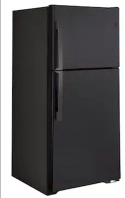 GE Garage-ready Freezer Refrigerator Black