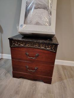 Nightstand solid wood high-end nightstands bedroom furniture stand night stands room chest drawer cabinet chests drawers dresser dressers cabinets sto