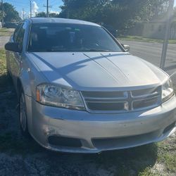 Dodge Avenger 2012, Gry ,