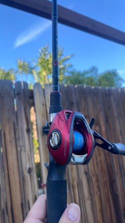 Piscfun bait caster