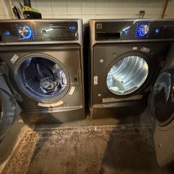 Kenmore Elite Washer/Dryer Pair (Read Desc.)