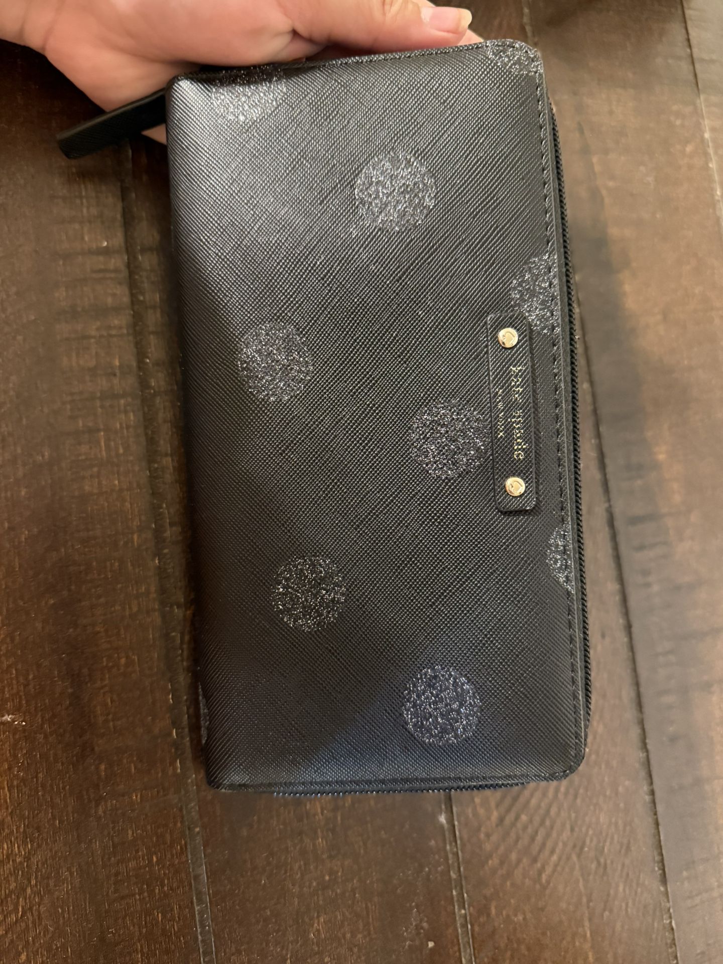 Kate Spade ♠️ Polkadot Wallet