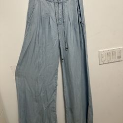 Pleated  wide leg pants