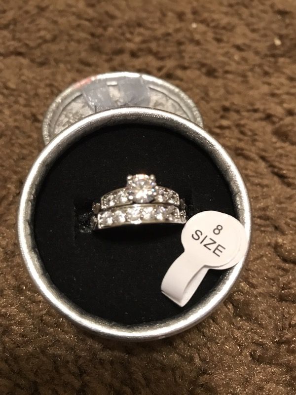 Women's 925 sterling silver 2kt cubic zirconia bridal promise double wedding engagement ring set / size 8 I have pay pal to ship it