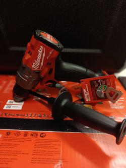 MILWAUKEE M18 FUEL BRUSSELS HAMMER DRILL DRIVER