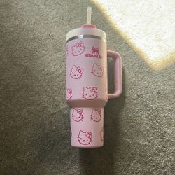 Hello kitty Stanley $25 or best offer.