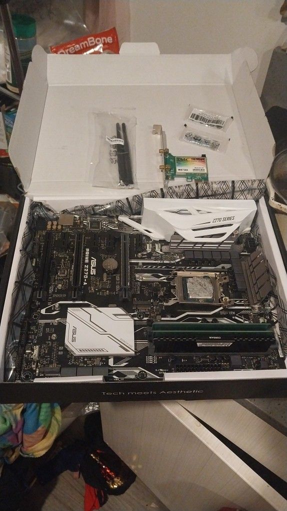 Asus Prime Z270-A motherboard, 24GB DDR4, i7-7700k 3.6gHz Quad-Core, Wi-Fi PCI Card