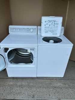 Amana washer and dryer laundry set