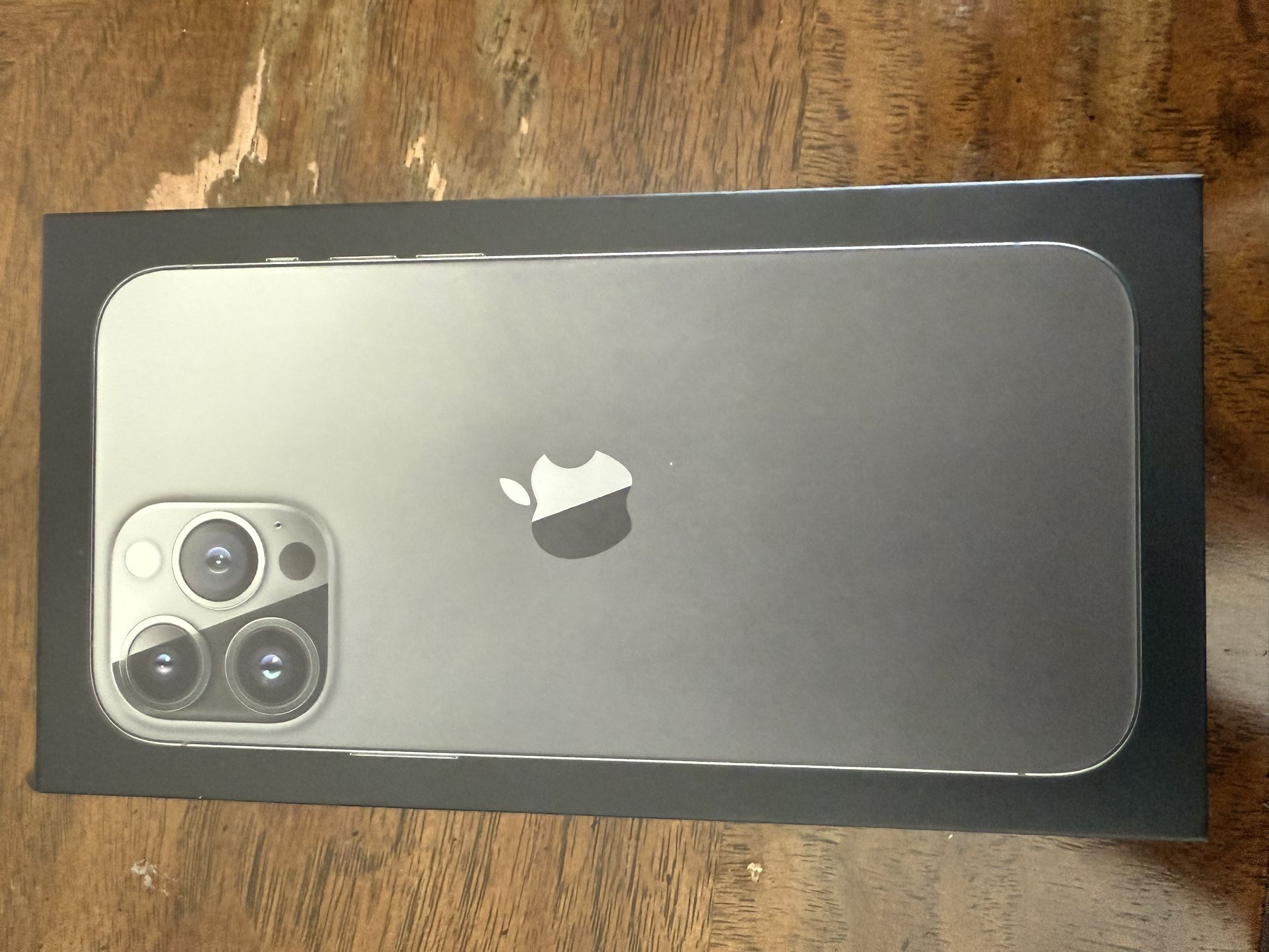 Apple iPhone 13Pro MAXスペースグレー 128GB元箱付き Apple iPhone 13Pro MAXスペースグレー 128GB元箱付き Apple iPhone 13