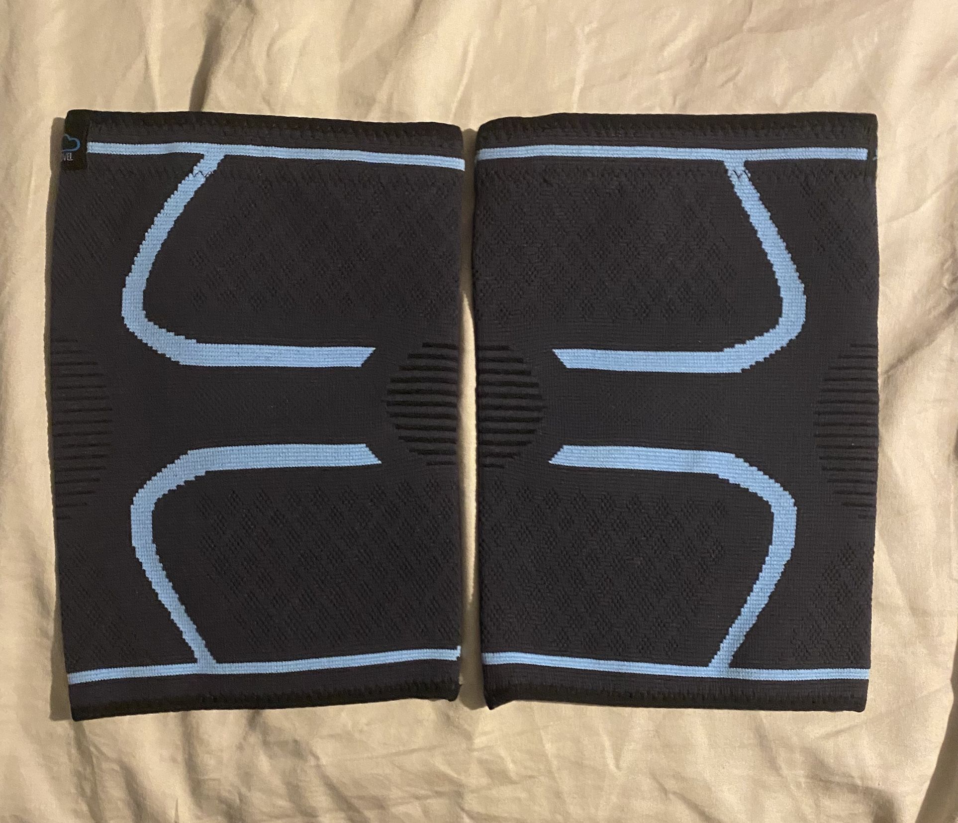 Modvel Blue Knee Braces