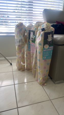 4 KidsCsmping Chair  Each $ 10 