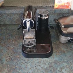 Nespresso Machine With Frother