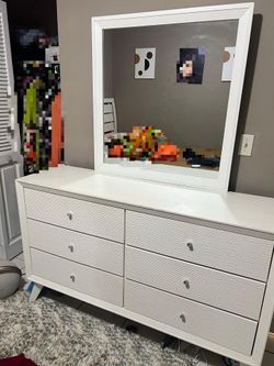 white bedroom set