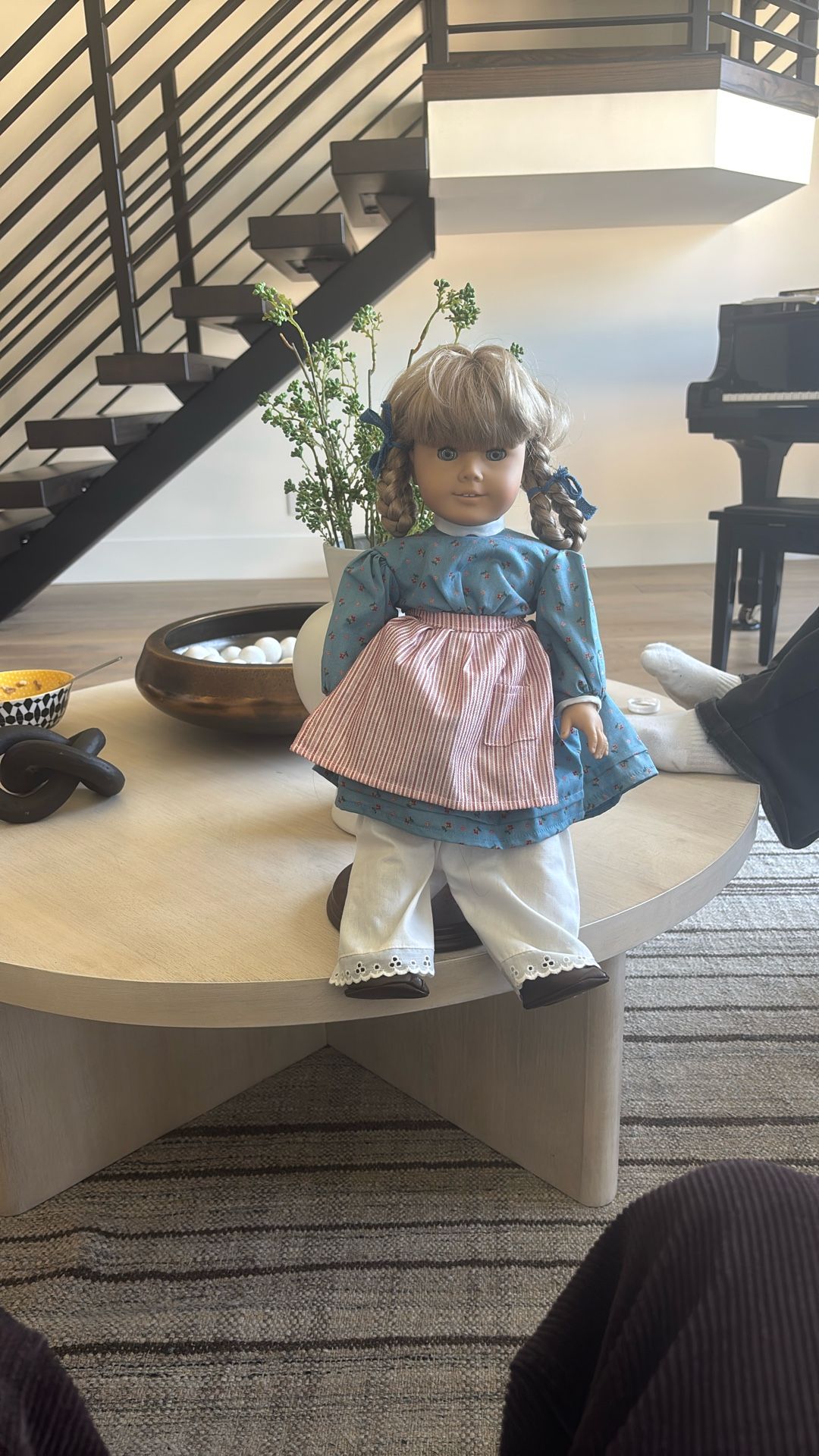 Vintage Kirsten American Girl Doll 1986 And Doll Display