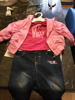 Apple bottom 6-9 month clothing set